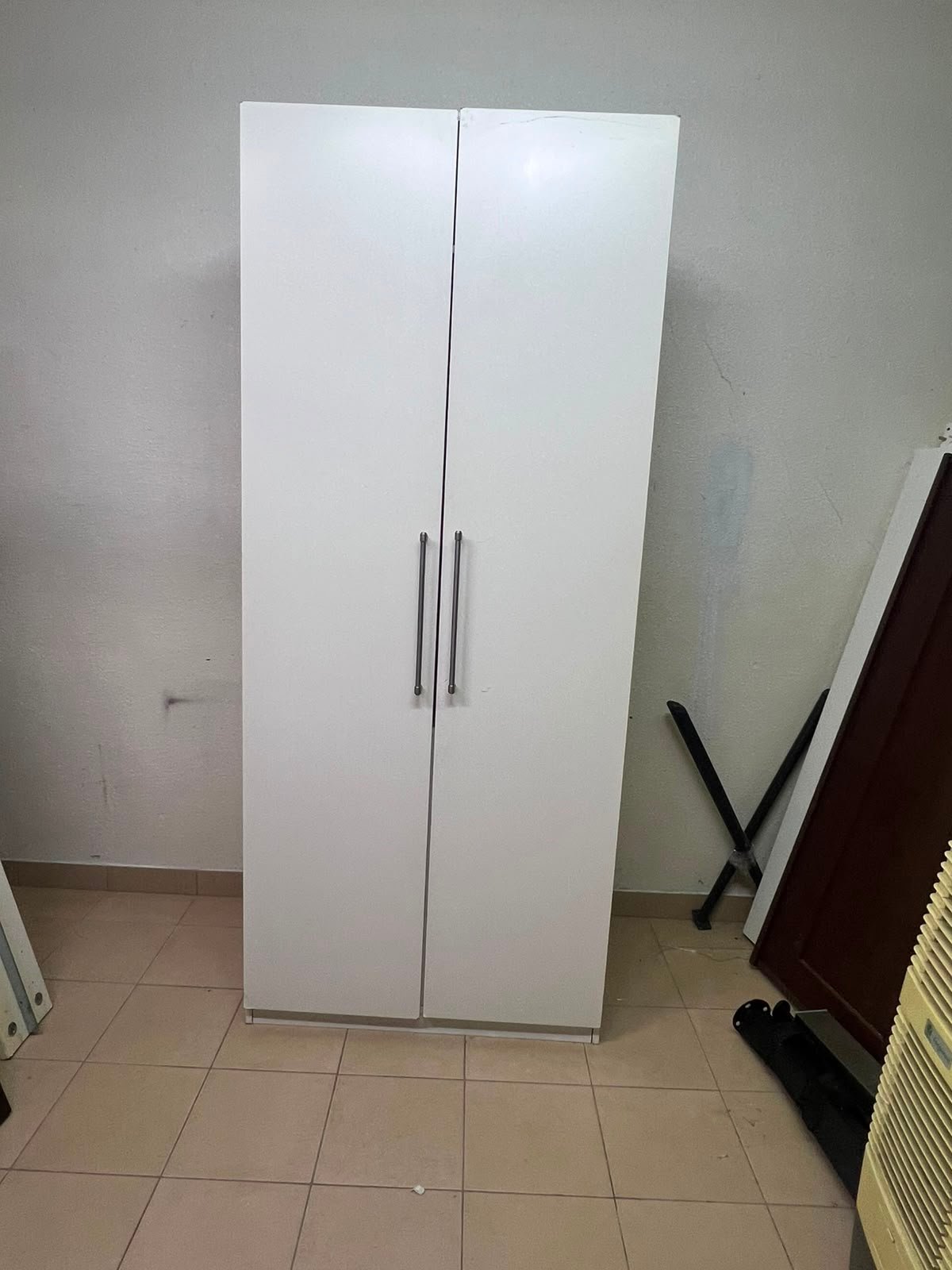 Modern White 2-Door Wardrobe / Armoire – Tall Bedroom Storage Closet with Sleek Flat Panels & Vertical Silver Handles - Image 6