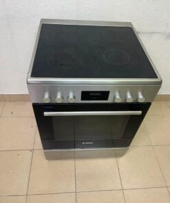 The image shows a freestanding Bosch electric cooker measuring 60x60 cm with a glass ceramic surface and built-in oven. - Image 8