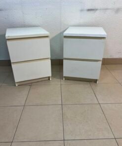 Set of 2 Minimalist White 2-Drawer Nightstands – Bedside Tables with Handleless Drawers & Integrated Top Finger Pulls