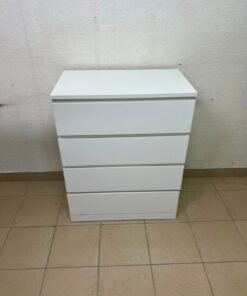 Modern White 4-Drawer Chest / Nightstand – Sleek Handleless Design with Integrated Top Edge Grooves & Minimalist Boxy Frame