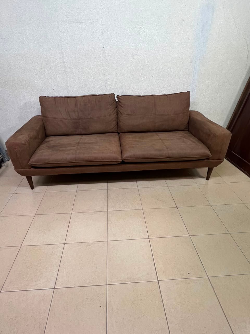 Mid-Century Modern Brown Faux Suede Sofa – 2-Seater Loveseat with Tapered Wood Legs, Split Cushions & Minimalist Design