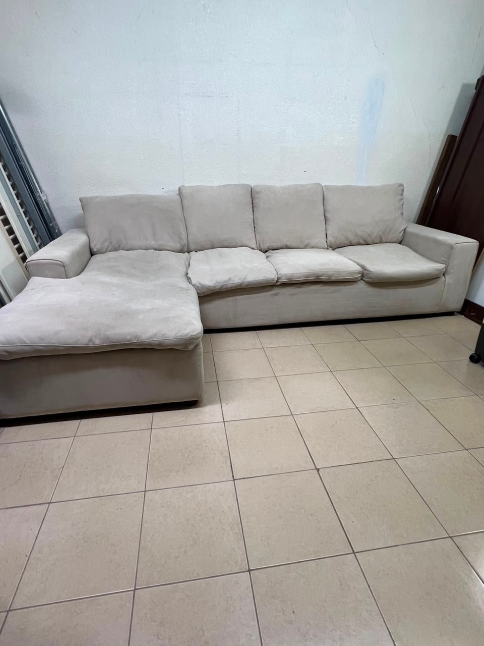 Modern Light Grey/Beige L-Shaped Sectional Sofa with Chaise Lounge – 4-Seater Fabric Couch with Plush Back Cushions for Living Room & Apartments - Image 7