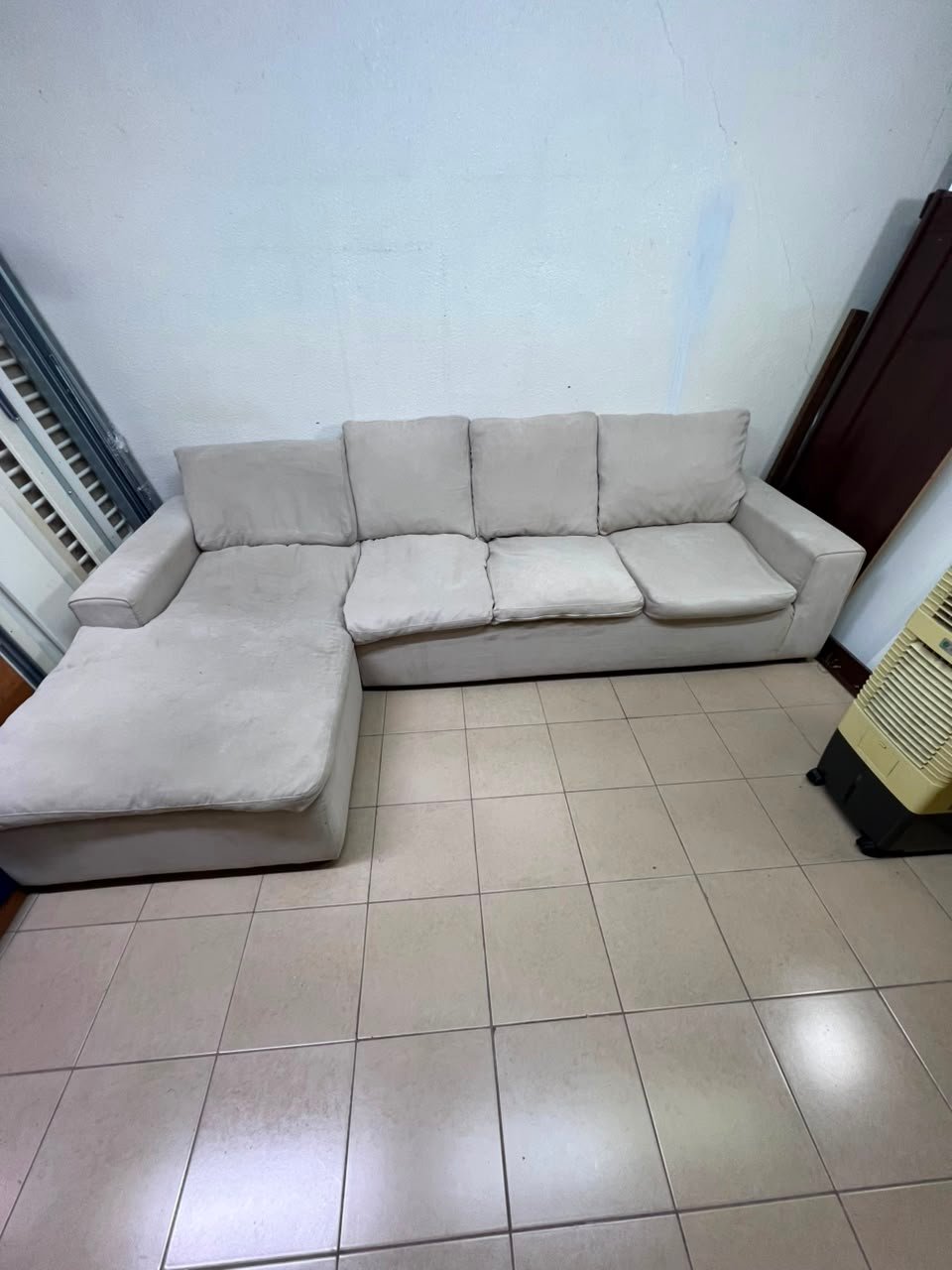 Modern Light Grey/Beige L-Shaped Sectional Sofa with Chaise Lounge – 4-Seater Fabric Couch with Plush Back Cushions for Living Room & Apartments - Image 8