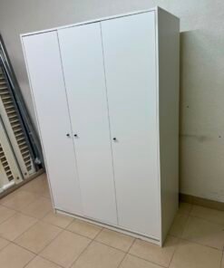 Modern White 3-Door Wardrobe / Closet – Minimalist Bedroom Storage Cabinet with Small Black Knobs & Solid Plinth Base - Image 2