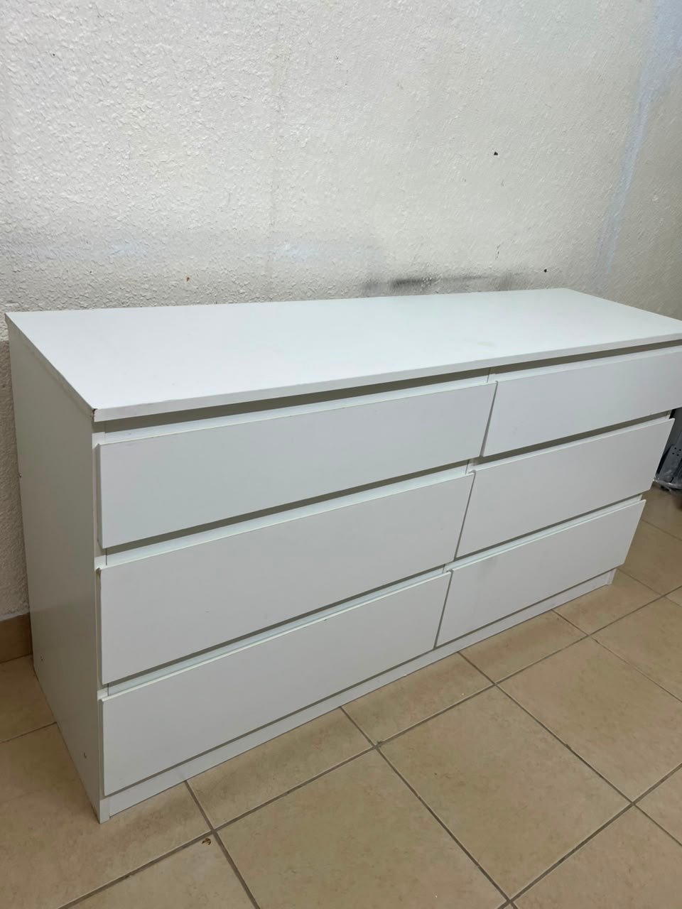 Modern White 6-Drawer Dresser / Chest – Wide Minimalist Storage Cabinet with Handleless Recessed Drawers & Plinth Base - Image 7