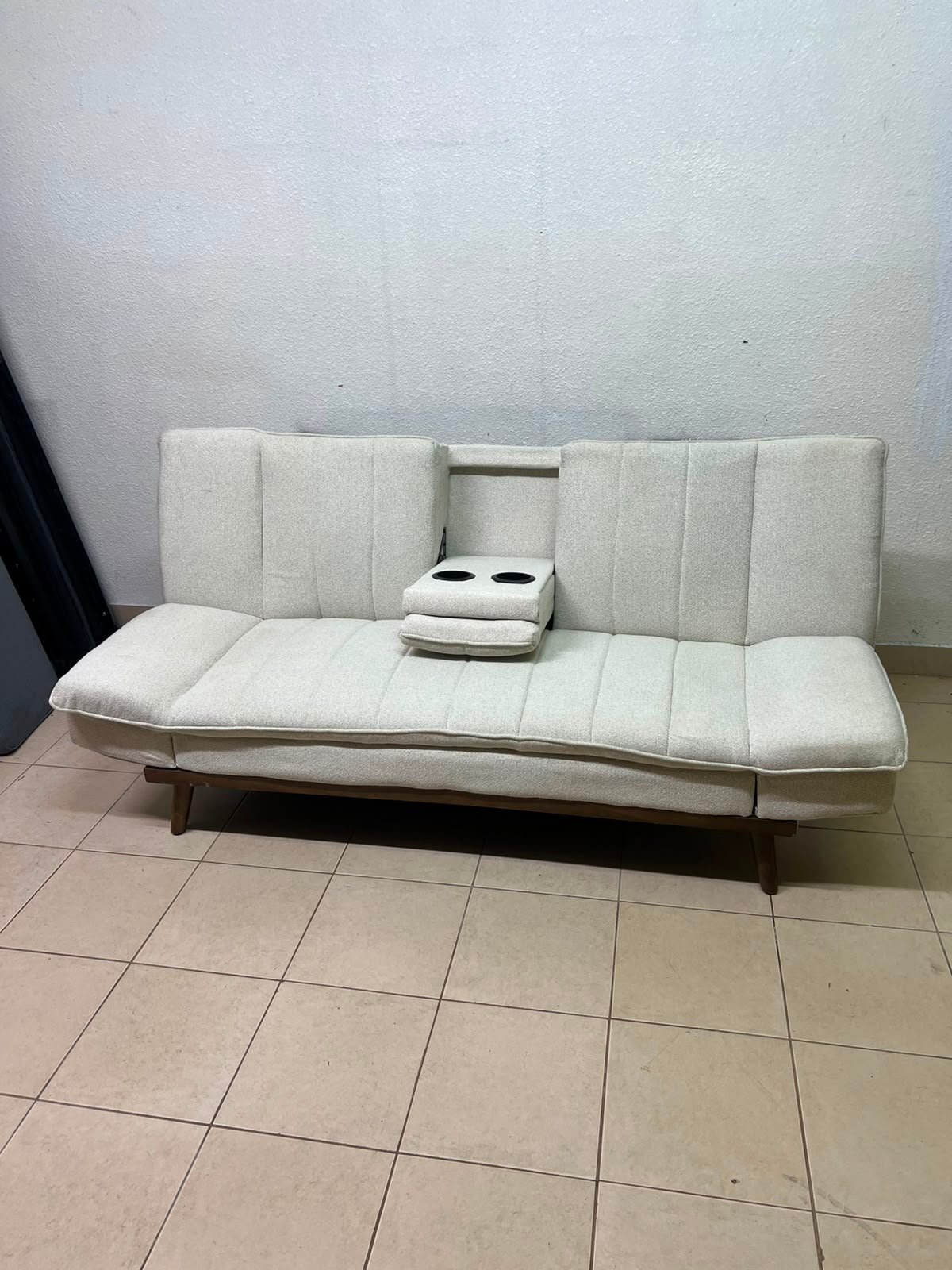 Mid-Century Modern Cream/Off-White Convertible Futon Sofa Bed – Vertical Tufted Backrest, Tapered Wood Legs & Removable Cup Holder Armrests