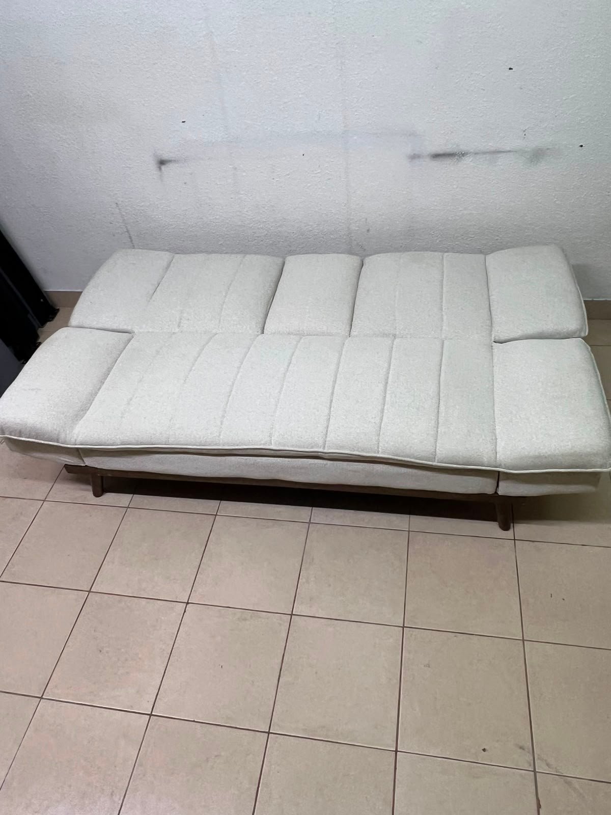 Mid-Century Modern Cream/Off-White Convertible Futon Sofa Bed – Vertical Tufted Backrest, Tapered Wood Legs & Removable Cup Holder Armrests - Image 11