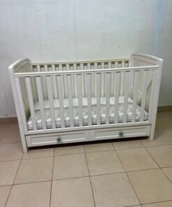 Classic White Wooden Baby Cot / Crib with Under-Bed Storage Drawer & Mattress – Slatted Side Panels with Grey Round Knobs