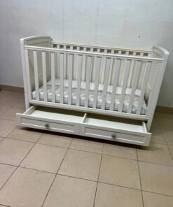 Classic White Wooden Baby Cot / Crib with Under-Bed Storage Drawer & Mattress – Slatted Side Panels with Grey Round Knobs - Image 4