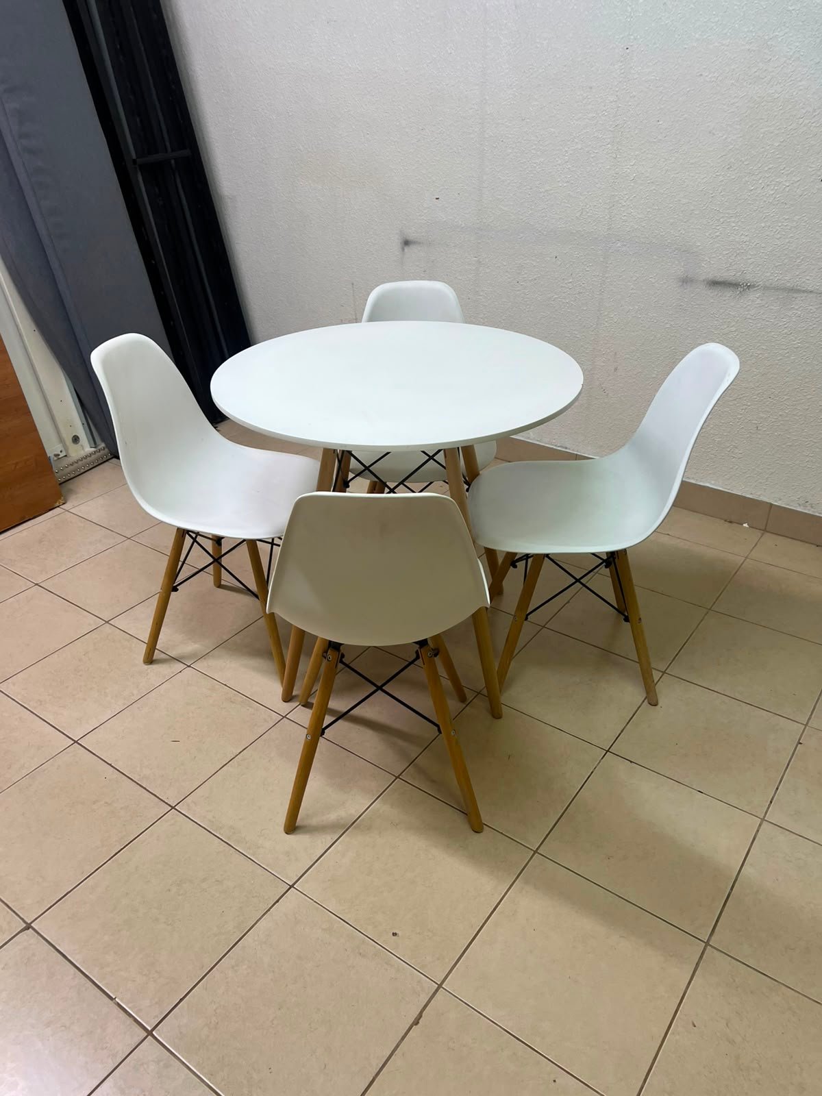 Modern 5-Piece White Dining Set – Round Table with Wood Legs & 4 Mid-Century Molded Chairs with Wood Dowel Legs & Black Metal Eiffel Cross-Bracing - Image 9