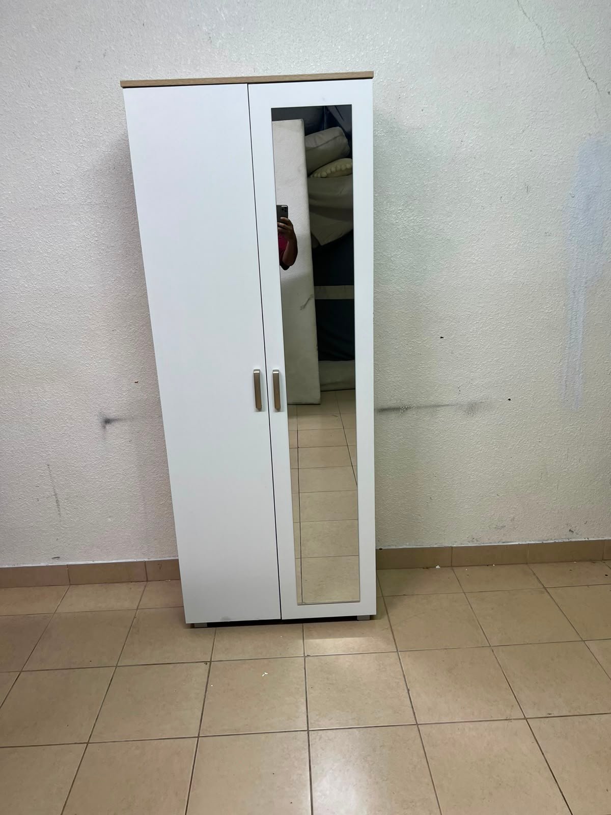 Modern White 2-Door Wardrobe with Full-Length Mirror & Light Wood Top – Tall Bedroom Armoire with Vertical Silver Handles & Black Legs - Image 3