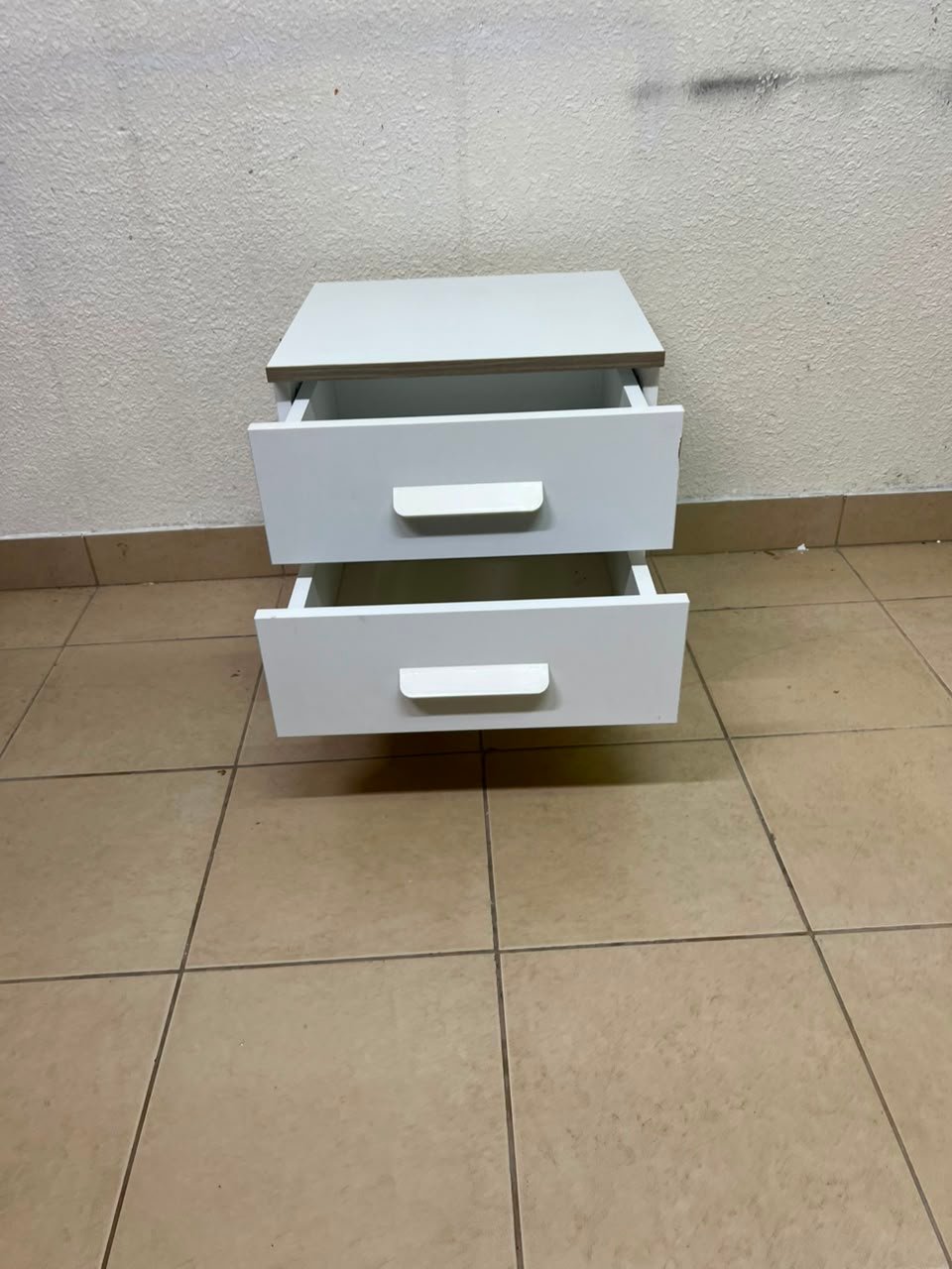 Modern White 2-Drawer Nightstand with Grey Wood-Grain Accents – Bedside Table with Chunky White Handles & Angled Metal Legs - Image 9