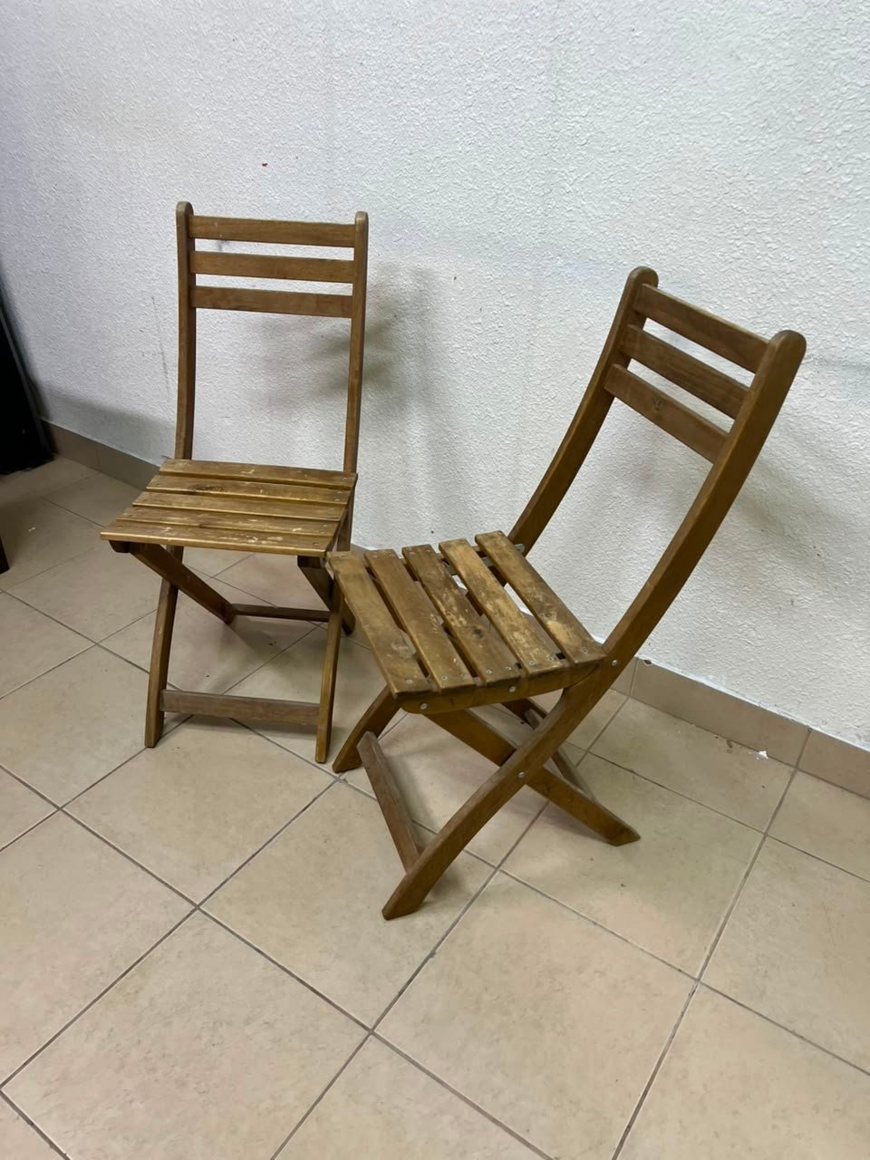Set of 2 Classic Wooden Folding Chairs – Natural Brown Finish with Slatted Seat & Backrest for Indoor/Outdoor Use - Image 8