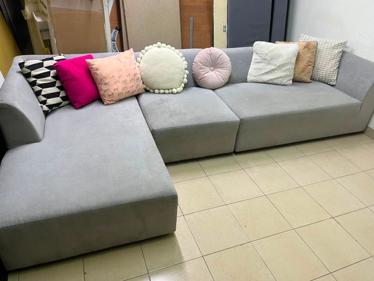Modern Grey Modular L-Shaped Sectional Sofa – Fabric Couch with Chaise Lounge, Deep Seating & Clean Minimalist Lines - Image 2