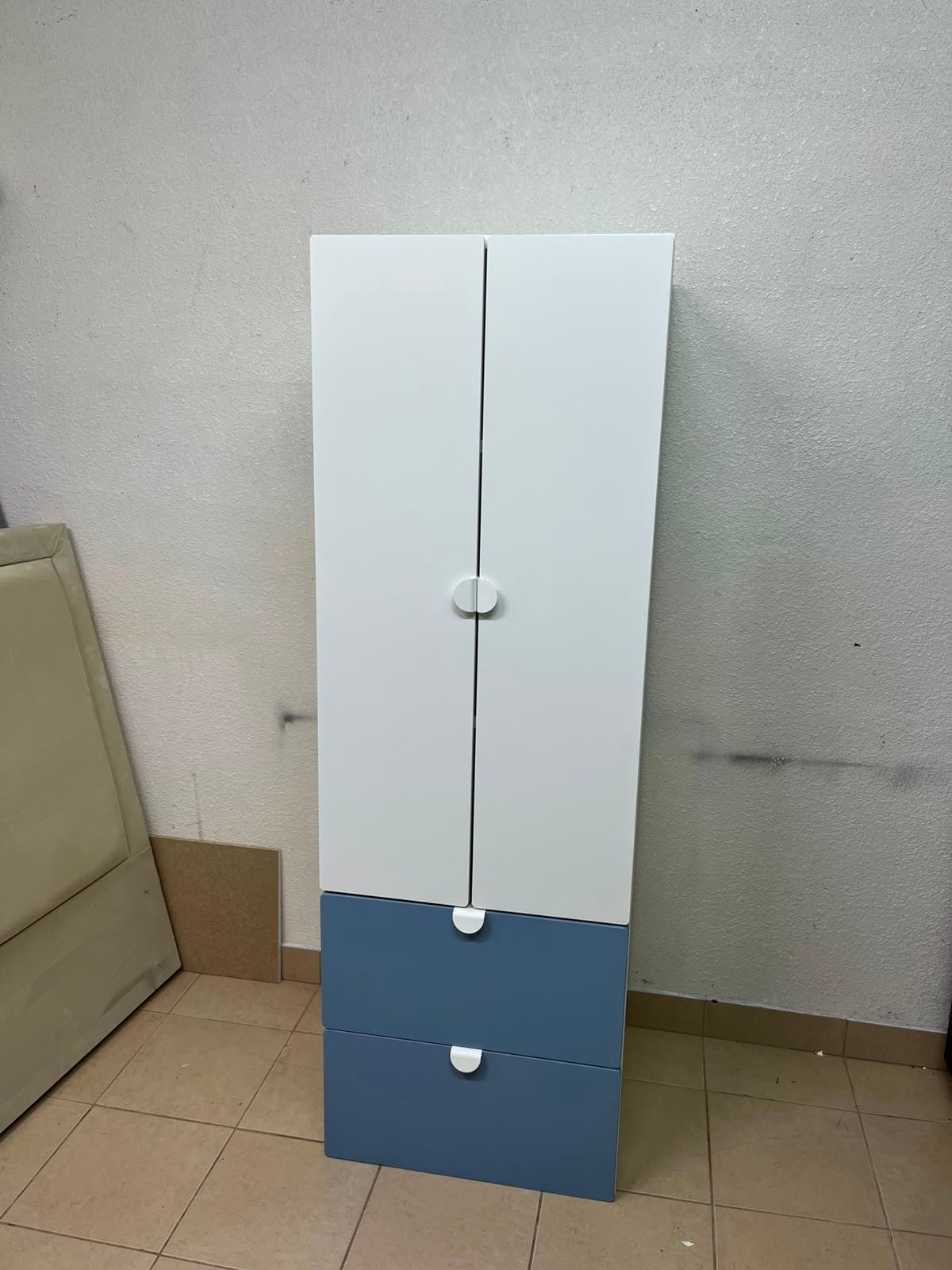 Modern Two-Tone Wardrobe / Closet – White Double-Door Cabinet with Blue Bottom Drawers & Sleek Semi-Circle Handles - Image 7