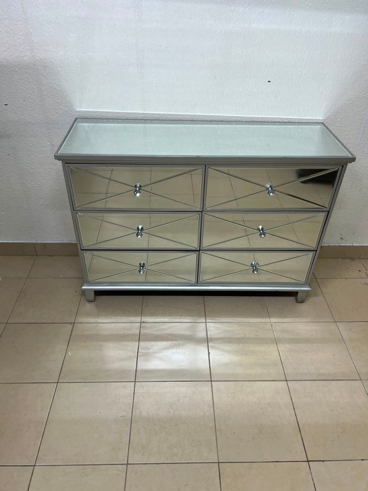 Modern Mirrored 6-Drawer Chest / Dresser – Luxurious Silver Glass Storage Cabinet with Faux Diamond Pulls & Glass Top - Image 9