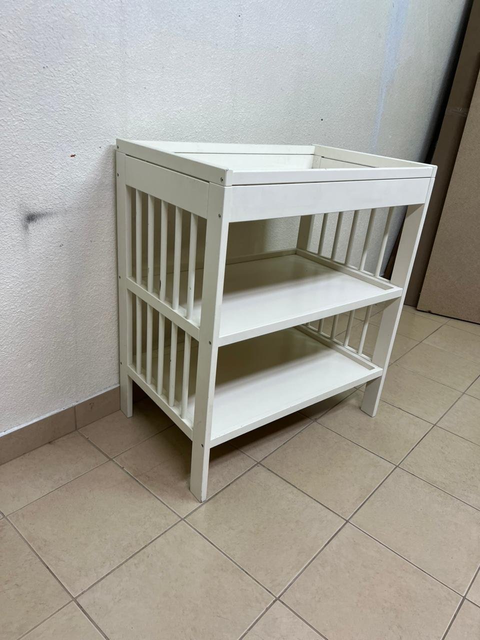 This GULLIVER table from IKEA comes in white and features practical storage shelves and a sturdy wooden design. - Image 2