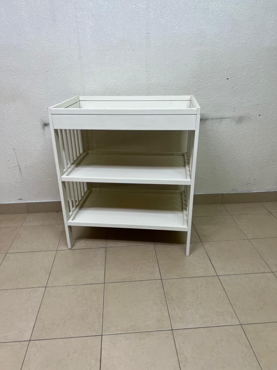 This GULLIVER table from IKEA comes in white and features practical storage shelves and a sturdy wooden design. - Image 7