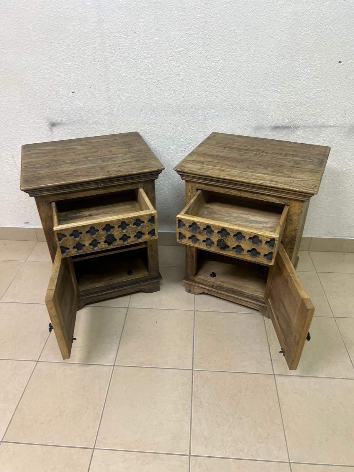 Set of 2 Rustic Carved Wooden Nightstands – Antique Brown Finish with Intricate Geometric Lattice Panel & Storage Cabinet - Image 2