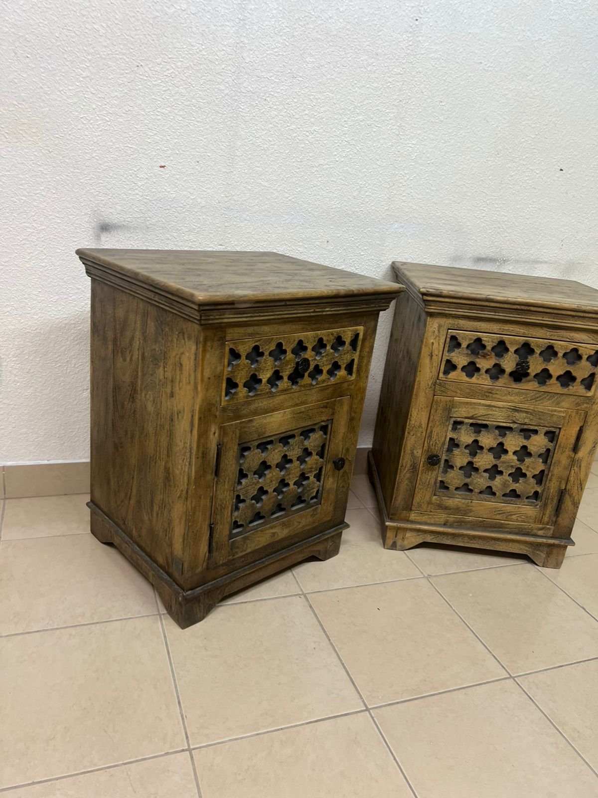 Set of 2 Rustic Carved Wooden Nightstands – Antique Brown Finish with Intricate Geometric Lattice Panel & Storage Cabinet - Image 4