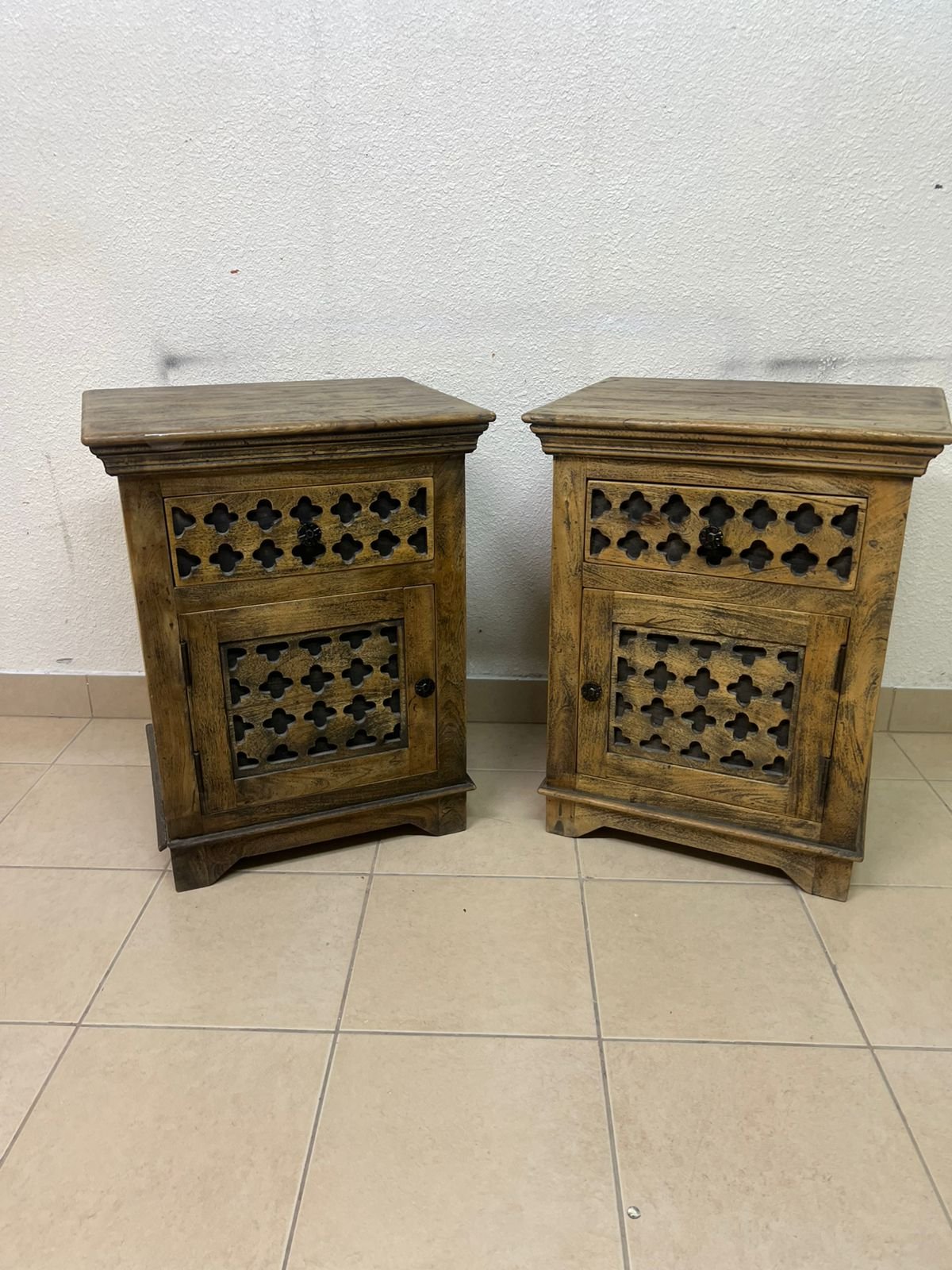 Set of 2 Rustic Carved Wooden Nightstands – Antique Brown Finish with Intricate Geometric Lattice Panel & Storage Cabinet - Image 9