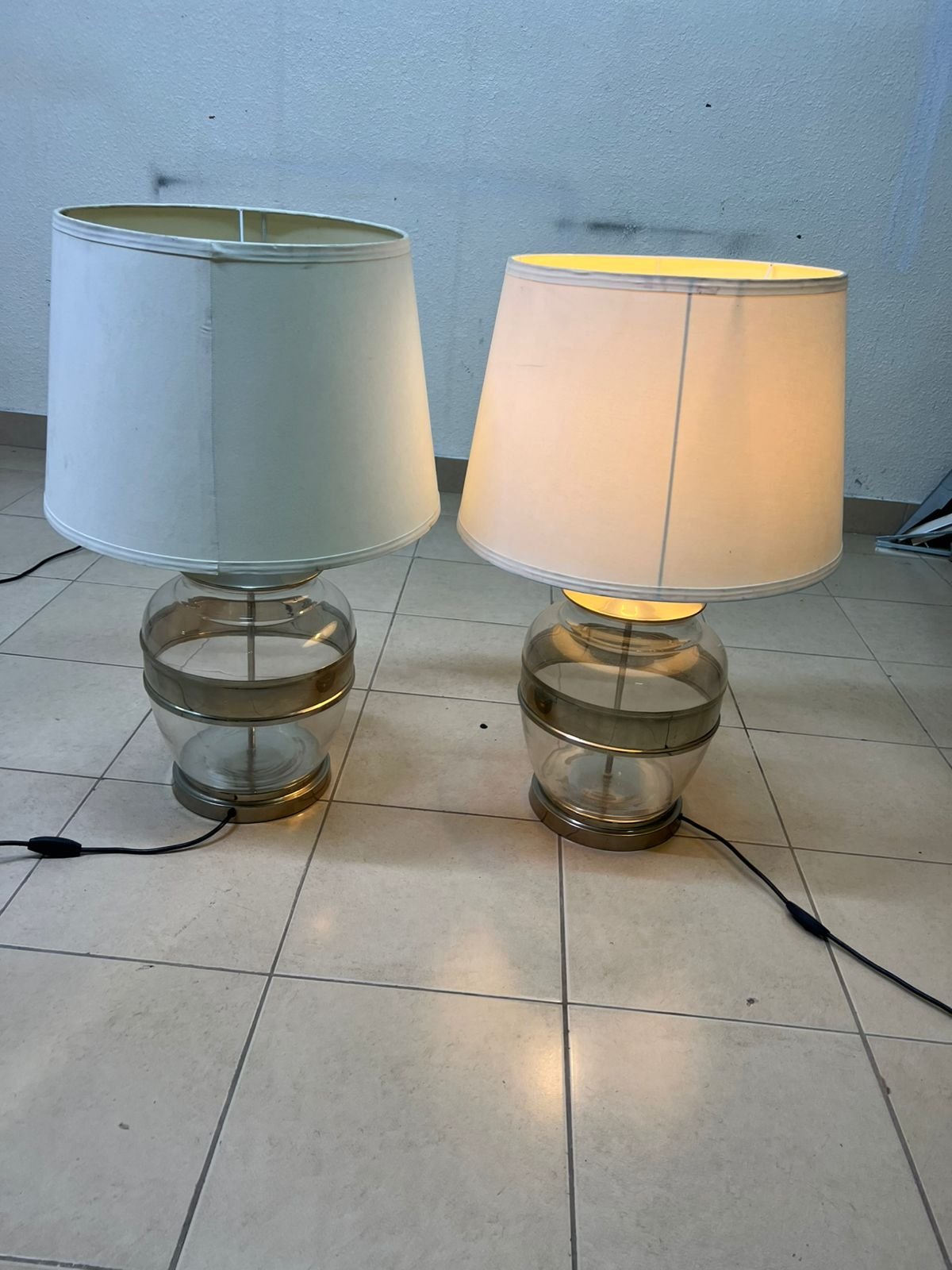 Set of 2 Modern Table Lamps – Clear Glass & Brass Base with Cream Fabric Drum Shade for Bedroom, Living Room & Office