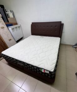 Classic Brown Faux Leather Bed Frame with Tufted Headboard & White Quilted Mattress – Complete Divan Bed Set for Bedroom & Guest Room