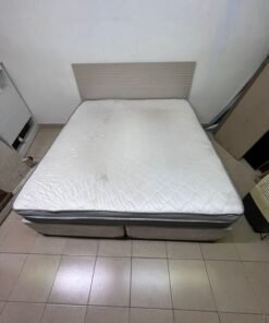 Modern Light Wood Bed Frame with Headboard & White Quilted Mattress – Complete Divan Bed Set with Grey Base for Bedroom & Guest Room - Image 6