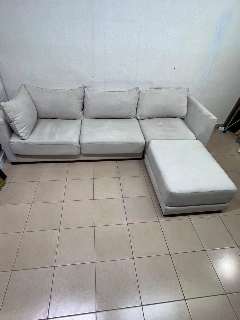 Modern Cream Fabric L-Shaped Sectional Sofa with Ottoman – Plush 3-Seater Couch with Fluffy Back Cushions & Solid Base for Living Room & Apartments - Image 2