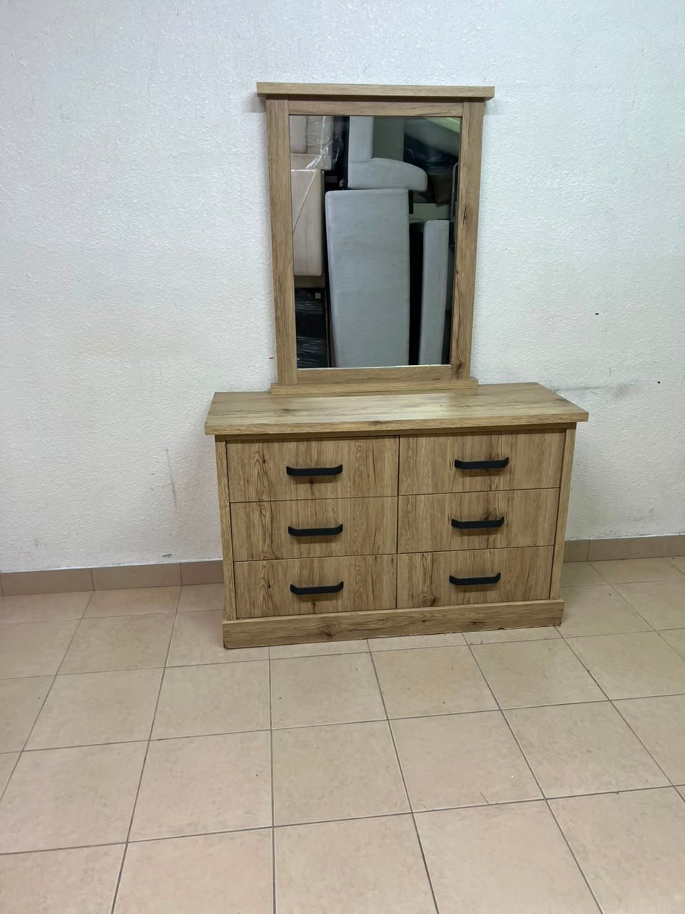 Modern Light Oak Dresser with Mirror – Rustic Wood 5-Drawer Chest with Black Metal Handles & Matching Frame for Bedroom & Vanity - Image 5