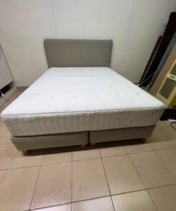 Modern Grey & White Divan Bed Set – Upholstered Headboard, Tufted White Mattress & Matching Grey Base for Bedroom & Guest Room - Image 4