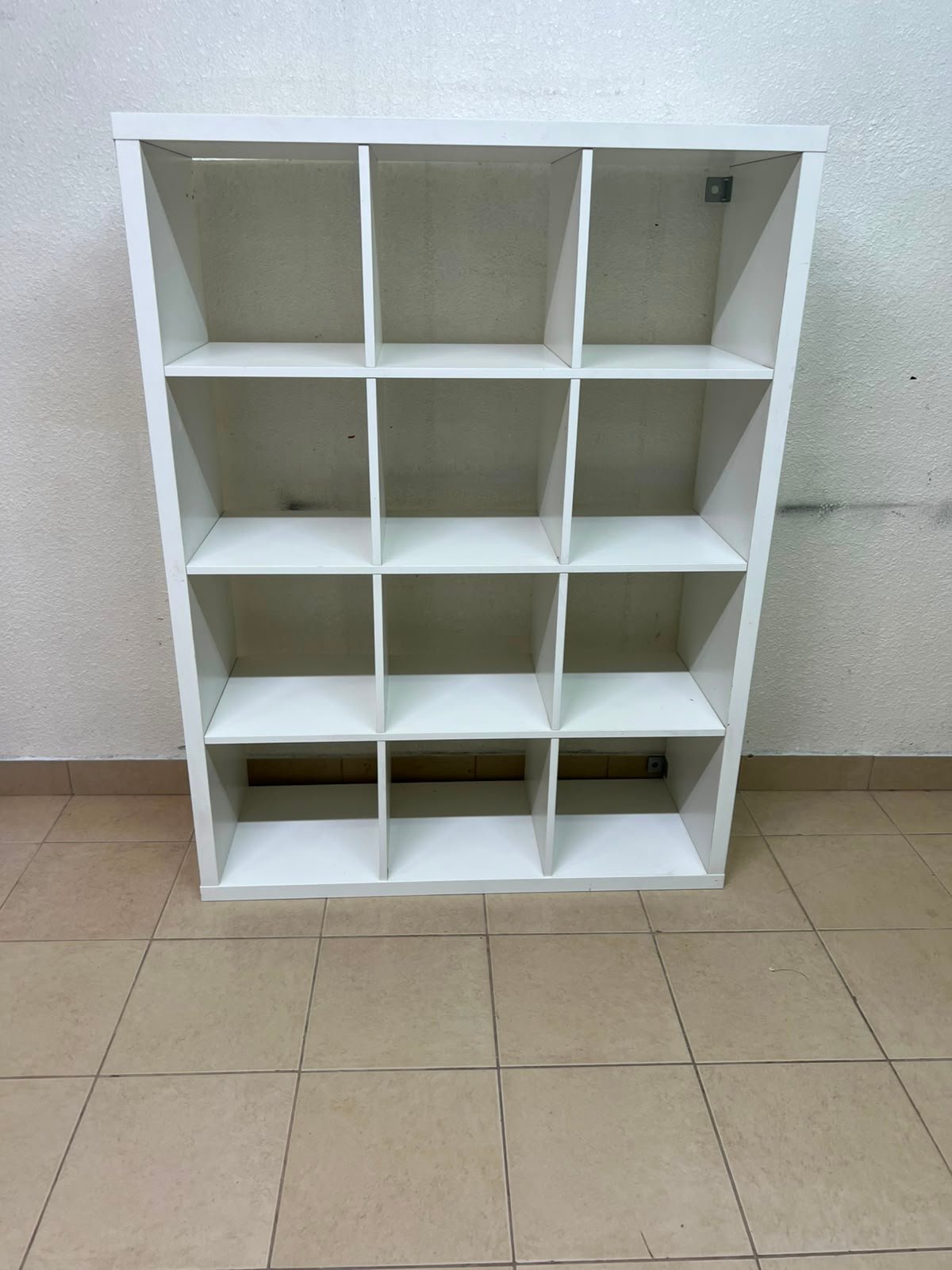 Modern White 12-Cube Bookshelf / Storage Organizer – 4-Tier Open Compartment Shelving Unit for Living Room, Bedroom & Office - Image 5