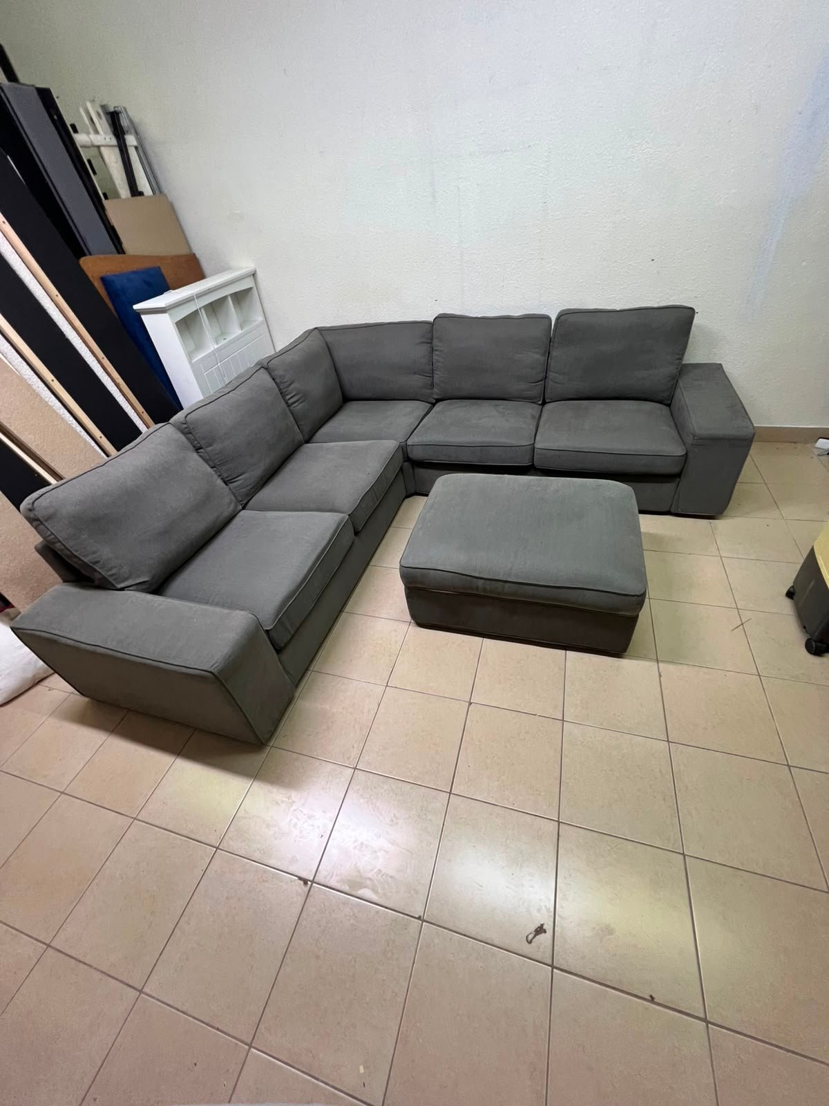 Modern Grey L-Shaped Sectional Sofa with Ottoman – Large Fabric Corner Couch with Plush Back Cushions & Solid Base for Living Room & Apartments - Image 5