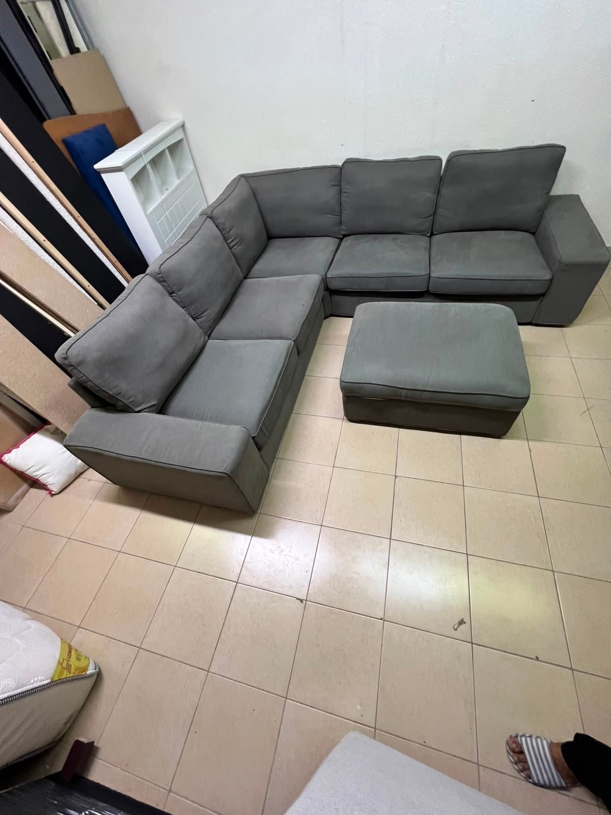 Modern Grey L-Shaped Sectional Sofa with Ottoman – Large Fabric Corner Couch with Plush Back Cushions & Solid Base for Living Room & Apartments - Image 10