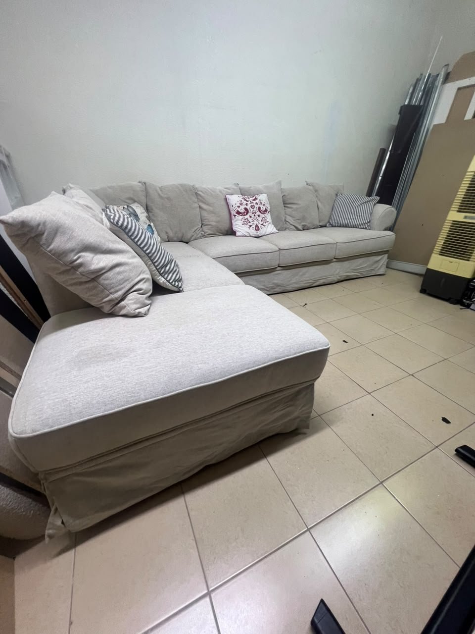 Modern Light Beige L-Shaped Sectional Sofa with Chaise Lounge – Large Fabric Corner Couch with Loose Slipcovers, Back Cushions & Pillows for Living Room - Image 10