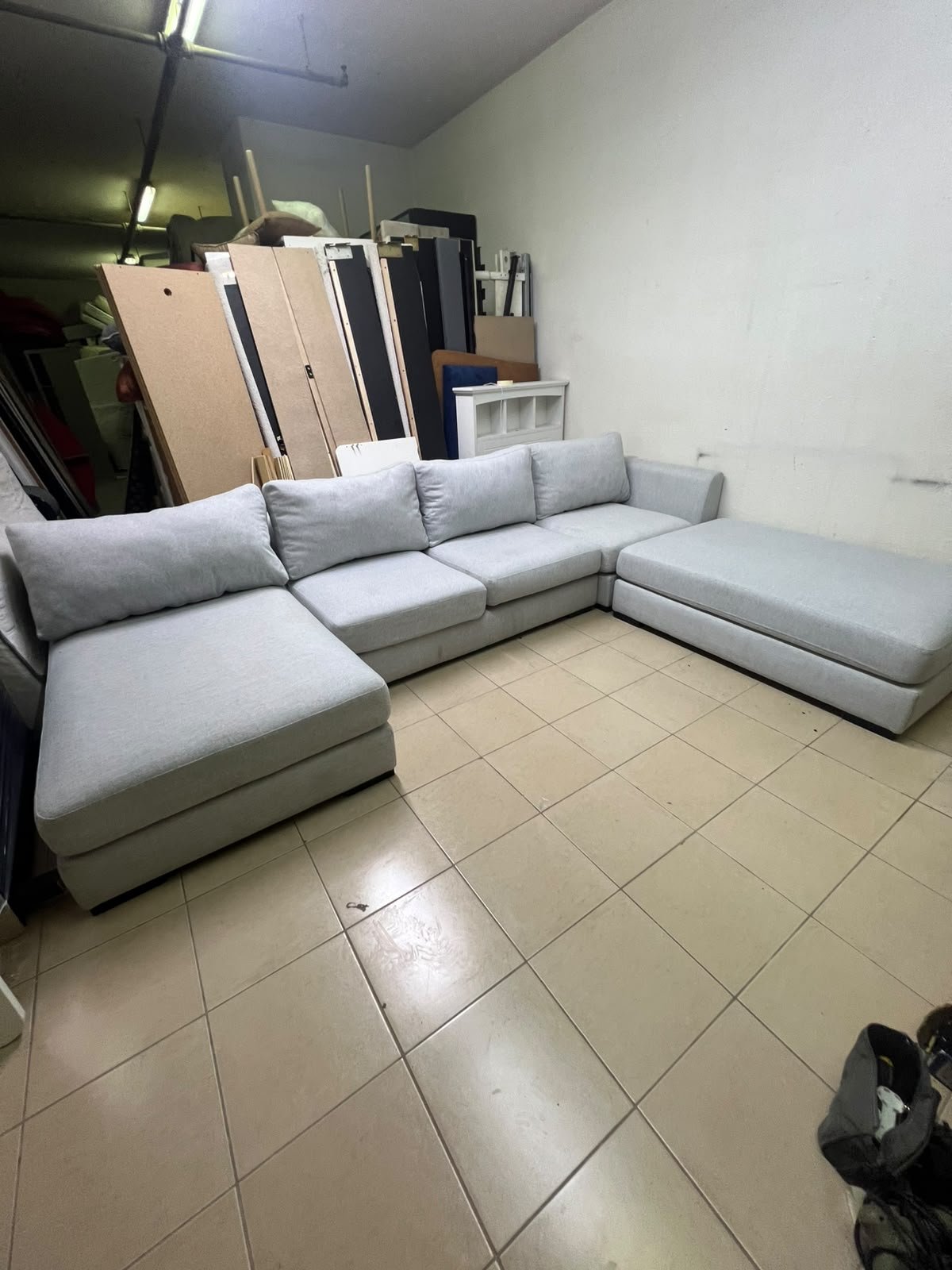 Modern Light Grey U-Shaped Sectional Sofa with 2 Chaise Lounges – Large Plush Fabric Couch with 3 Back Cushions & Solid Base for Living Room - Image 4