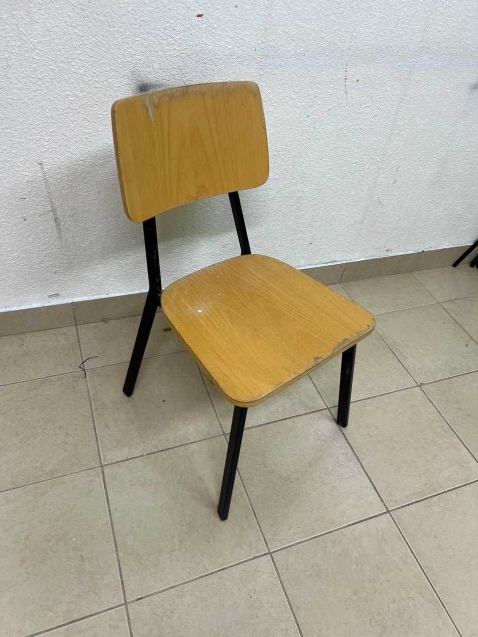 Classic school chair featuring a plywood seat and backrest, and a black metal frame. - Image 3