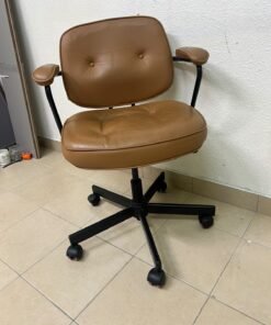 The ALEFJÄLL office chair from IKEA, crafted from golden-brown "Grann" leather and featuring distinctive tufted button detailing. - Image 3