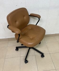 The ALEFJÄLL office chair from IKEA, crafted from golden-brown "Grann" leather and featuring distinctive tufted button detailing. - Image 7