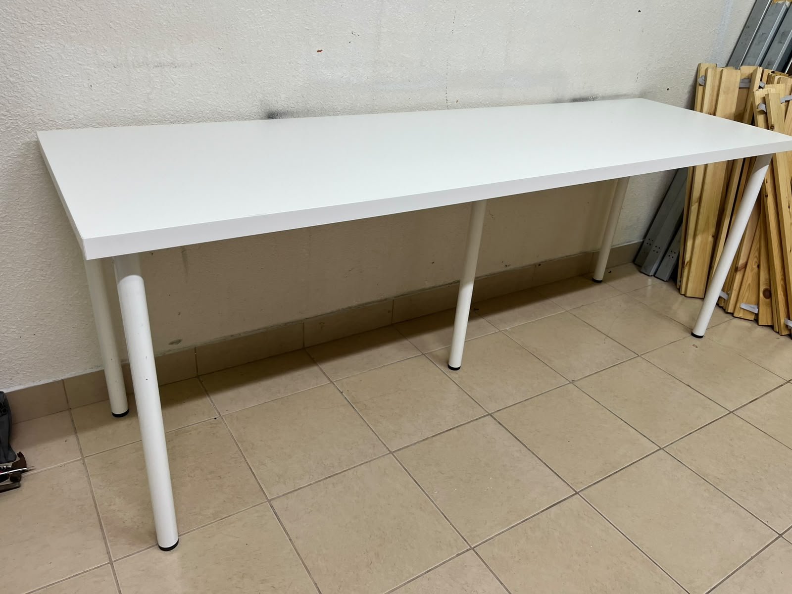IKEA LAGKAPTEN / ADILS desk in white. - Image 4
