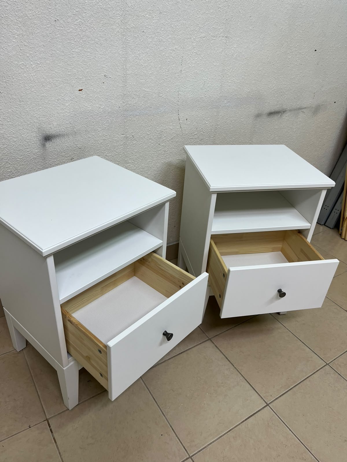 IKEA IDANÄS white bedside table, - Image 14