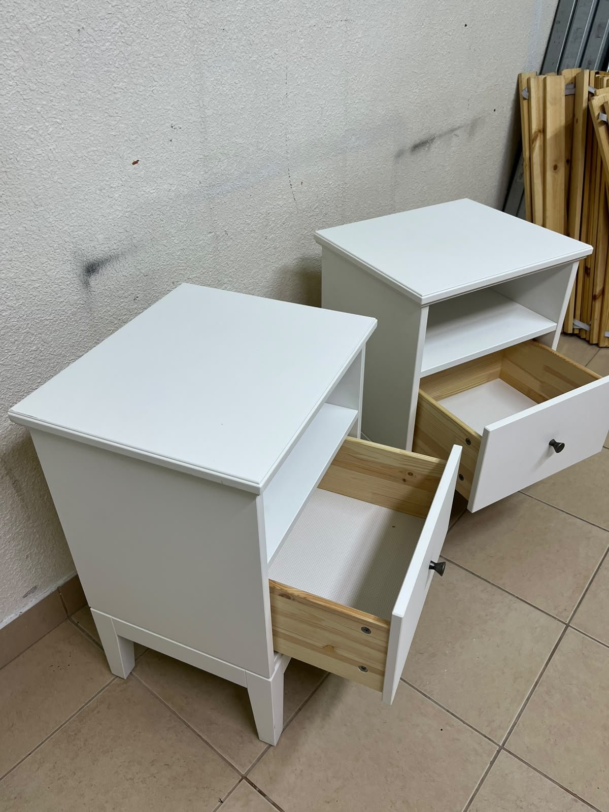 IKEA IDANÄS white bedside table, - Image 2