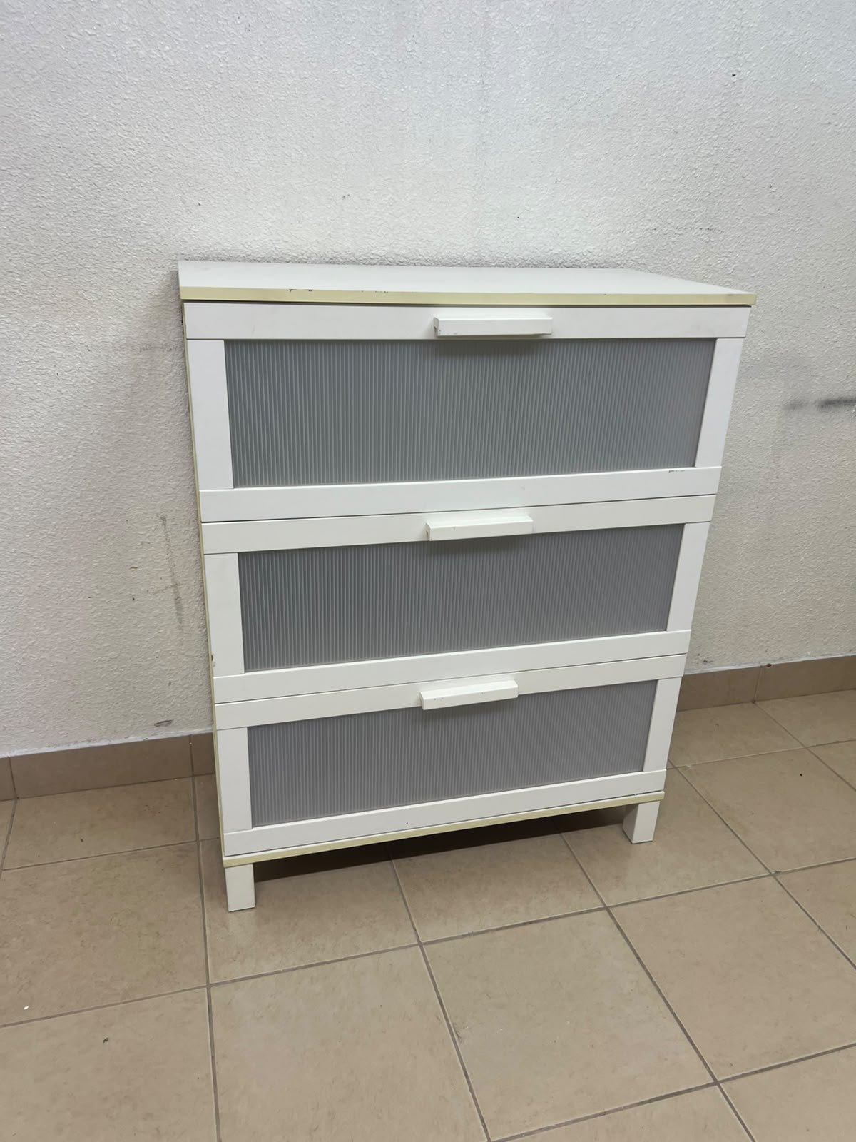 A white three-drawer chest with grey striped drawer fronts, similar to the IKEA Aneboda. - Image 3
