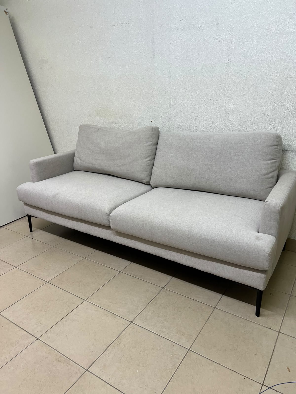 # Used Furniture Dubai – Quality Second Hand Furniture at Affordable Prices Looking for **Used Furniture Dubai** at affordable prices? **Yahya Used Furniture** offers a wide and regularly changing selection of **second hand furniture in Dubai** for homes, apartments, villas, offices, rental properties and businesses. Whether you need a single sofa or furniture for an entire property, our goal is to help you find practical furniture at prices that fit your budget. Buying **used furniture in Dubai** can be a smart way to furnish your space without the high cost of buying everything new. ## Your Trusted Choice for Second Hand Furniture in Dubai At Yahya Used Furniture, we make it easier to find affordable **second hand furniture in Dubai** for different spaces and needs. Our available stock can include: * Sofas and living room sets * Beds and bedroom furniture * Wardrobes and storage units * Dining tables and chairs * Coffee tables and TV units * Office desks and chairs * Office cabinets and workstations * Home appliances and household items Our stock changes regularly, giving customers new options to choose from depending on availability. ## Affordable Used Furniture for Every Budget Furnishing a home, apartment or office in Dubai can become expensive, especially when buying everything new. Choosing **used furniture for sale in Dubai** can help you furnish more while keeping your overall costs lower. From affordable sofas and bedroom furniture to dining sets and office furniture, you can choose the items you need based on your space, requirements and budget. For customers searching for **cheap furniture in Dubai** without compromising on practicality, second hand furniture can be an excellent alternative to expensive new furniture. ## Used Sofa Dubai – Affordable Living Room Furniture Searching for a **Used Sofa Dubai** option? Our collection regularly includes different types of sofas and living room furniture, depending on current stock. A used sofa can be a practical choice for a family home, apartment, rental property, office reception or additional living space. Different sizes, designs and prices may be available, allowing you to choose an option that suits your needs. ## Used Bedroom Furniture Dubai Furnishing a bedroom does not have to be expensive. Our available **Used Bedroom Furniture Dubai** can include beds, wardrobes, dressers and bedroom sets. Second hand bedroom furniture is a practical option for families, tenants, landlords and customers moving into a new apartment or villa. ## Used Office Furniture Dubai Setting up or expanding an office can require a significant furniture budget. Choosing **Used Office Furniture Dubai** can help businesses reduce setup costs while creating a comfortable and functional workplace. Depending on availability, our office furniture may include desks, office chairs, cabinets, workstations and storage units. Whether you are opening a new office, moving to a larger workspace or adding furniture to your existing office, used office furniture can provide an affordable solution. ## Buy Used Furniture Dubai Ready to **Buy Used Furniture Dubai**? Finding the right furniture can be simple. Contact Yahya Used Furniture to check current availability, prices and delivery options. We provide furniture options for: **Homes & Apartments** – Furniture for living rooms, bedrooms, dining areas and more. **Villas & Family Properties** – Practical furniture for larger homes and spaces. **Rental Properties** – Affordable furniture solutions for landlords and property managers. **Offices & Businesses** – Desks, chairs, cabinets, workstations and storage furniture. **New Property Setups** – Convenient furniture options for newly rented or purchased properties. ## Why Choose Yahya Used Furniture? Yahya Used Furniture provides an easy and affordable way to shop for **used furniture in Dubai**. Our selection is regularly updated, giving customers the opportunity to find different furniture at competitive prices. Customers can find: * Affordable and competitive prices * Regularly changing used furniture stock * Furniture for homes, villas and offices * Different options for different budgets * Convenient delivery services * Easy Call and WhatsApp communication If you are searching online for **Used Furniture Dubai**, **Second Hand Furniture Dubai**, **Used Furniture for Sale Dubai**, **Used Sofa Dubai**, **Used Office Furniture Dubai**, or **Cheap Furniture Dubai**, Yahya Used Furniture can help you find practical furniture at affordable prices. Explore our latest available furniture and contact us for current prices, availability and delivery. ### Yahya Used Furniture **Used Furniture Dubai | Second Hand Furniture | Used Furniture for Sale** **Furnish More. Spend Less.** - Image 6