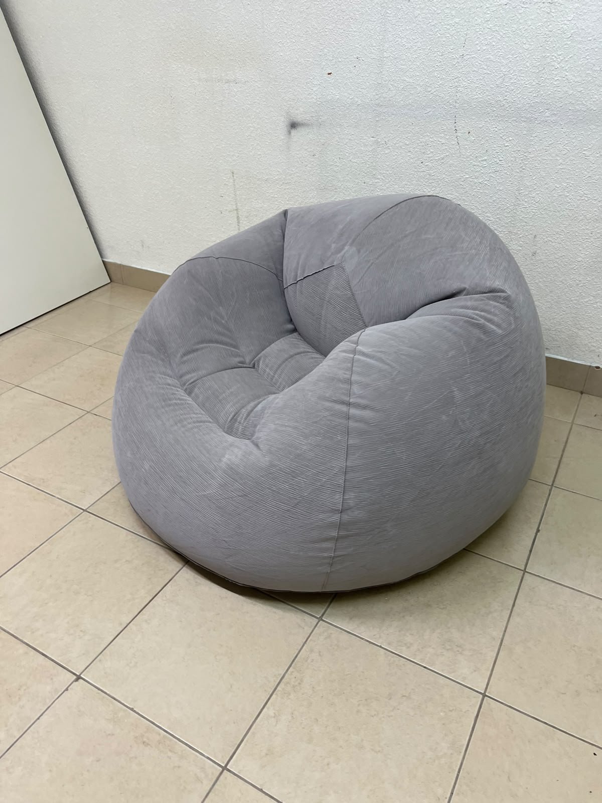 Intex Beanless Bag Chair (inflatable, without filling) – Grey. - Image 6