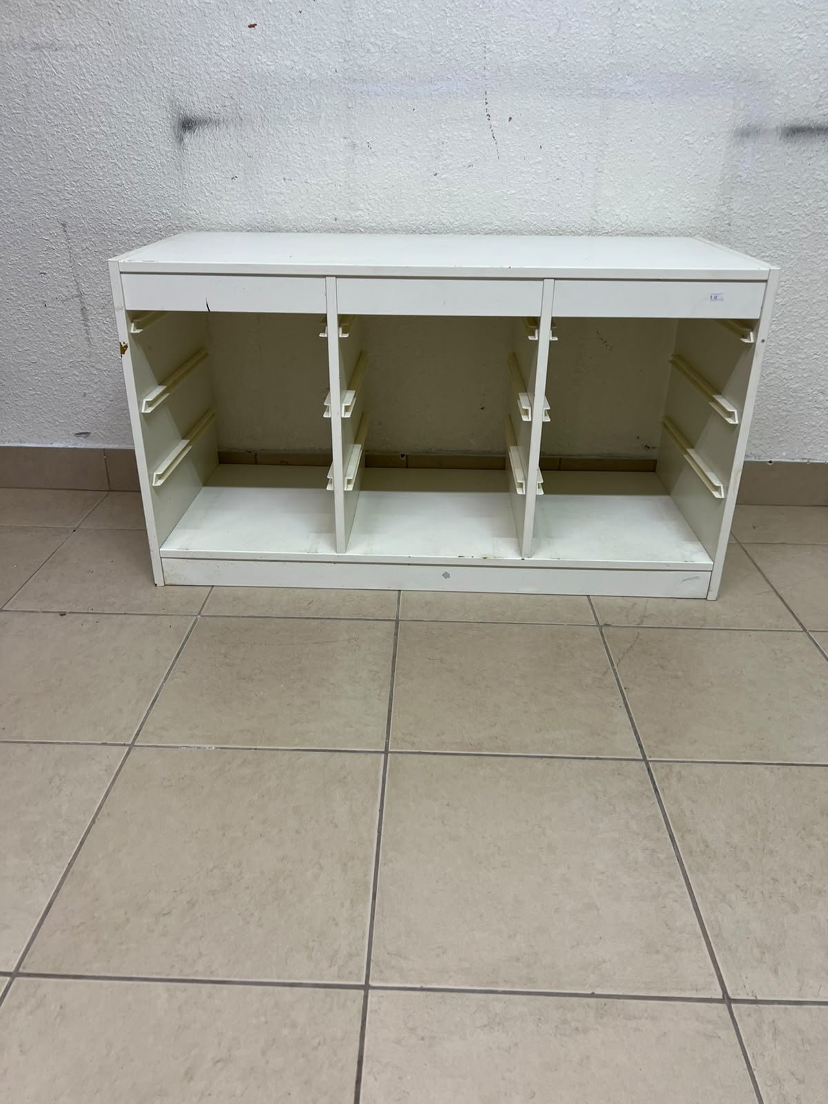 White storage frame from the IKEA TROFAST series, measuring 99x44x56 cm. - Image 6
