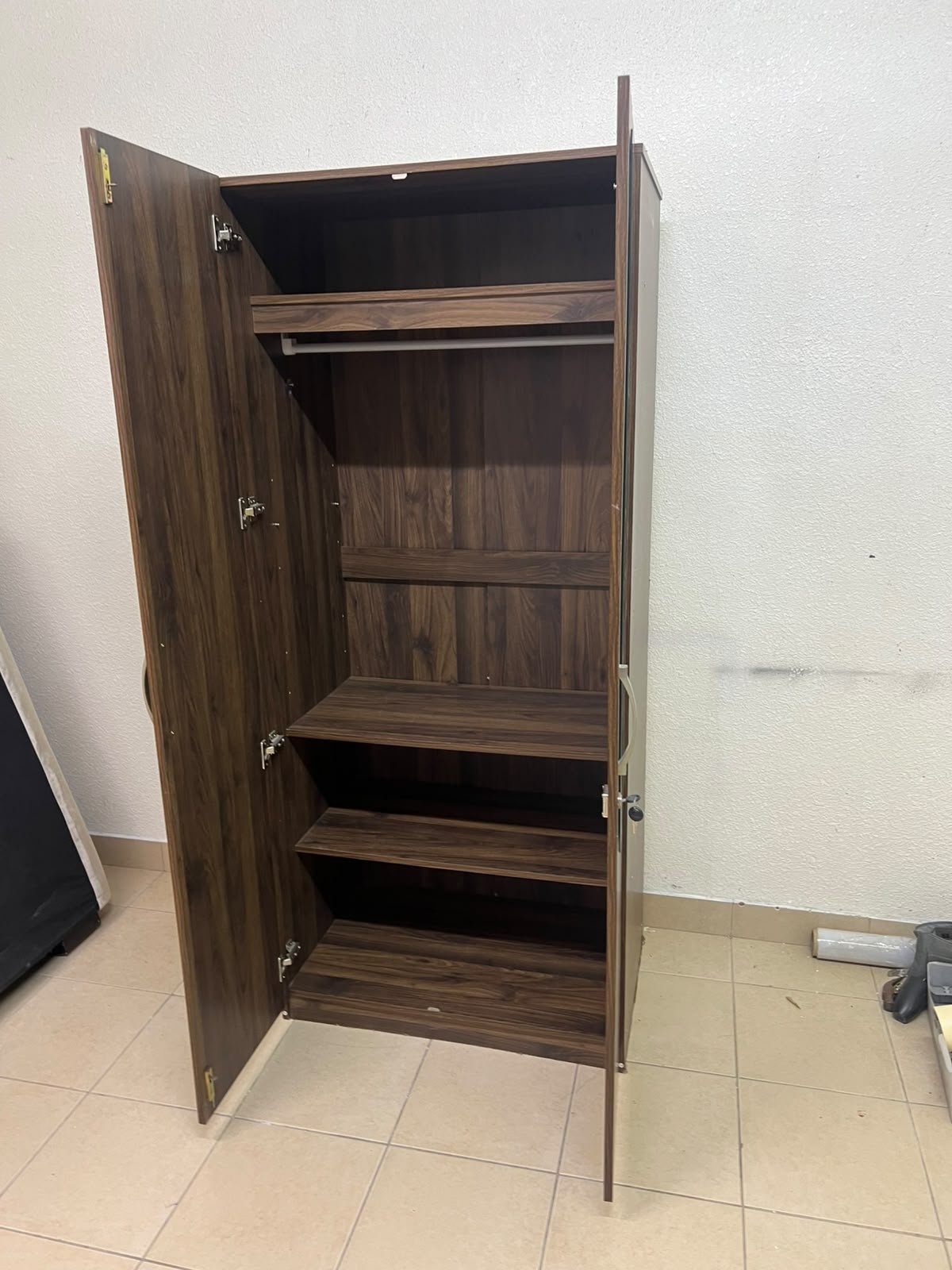 Kulltorp Plus 2-Door Wardrobe with Mirror and Lock from Home Box. - Image 4