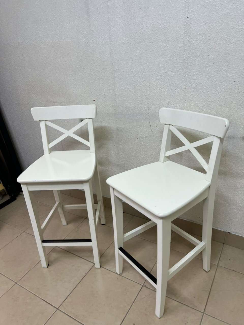 White bar stool with a backrest from IKEA (similar to the ROSENTORP high chair with backrest or the INGOLF model). - Image 7