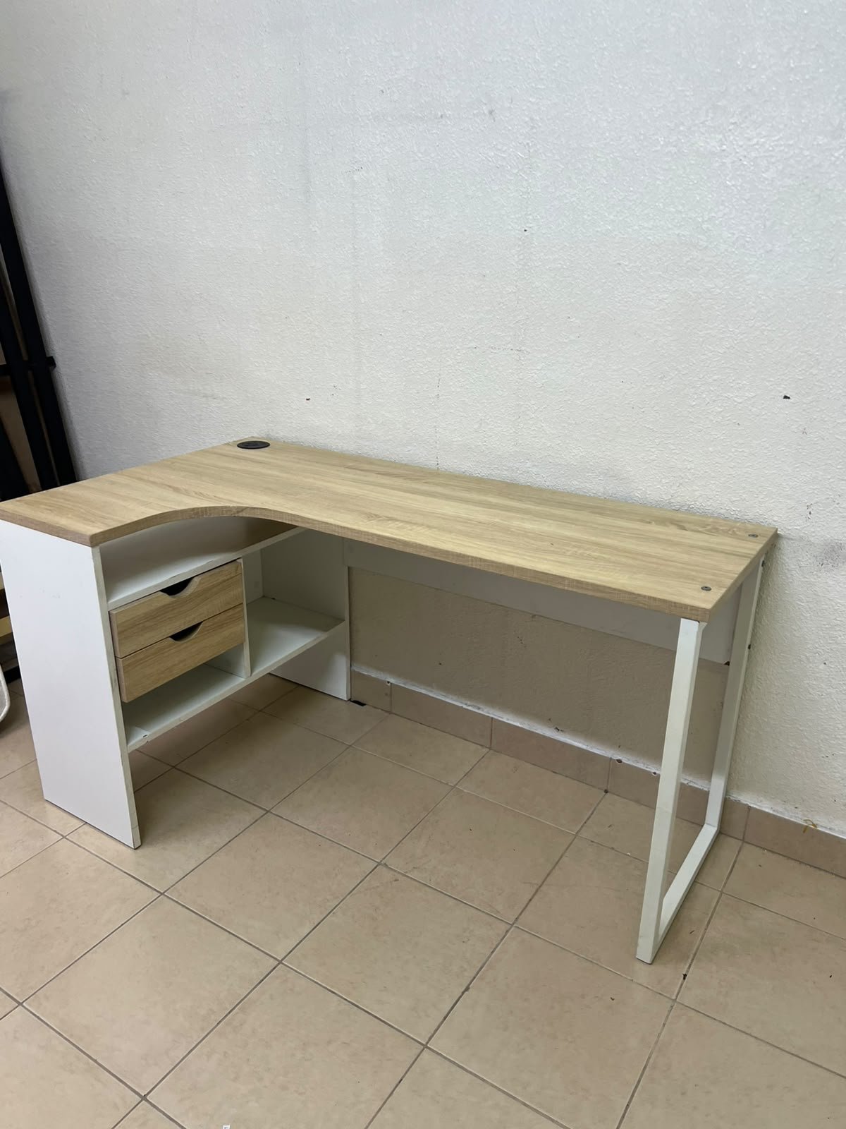 An L-shaped corner desk in white, featuring a light wood-tone (oak) surface and two drawers, complete with side storage units that include two drawers and open shelving. - Image 8