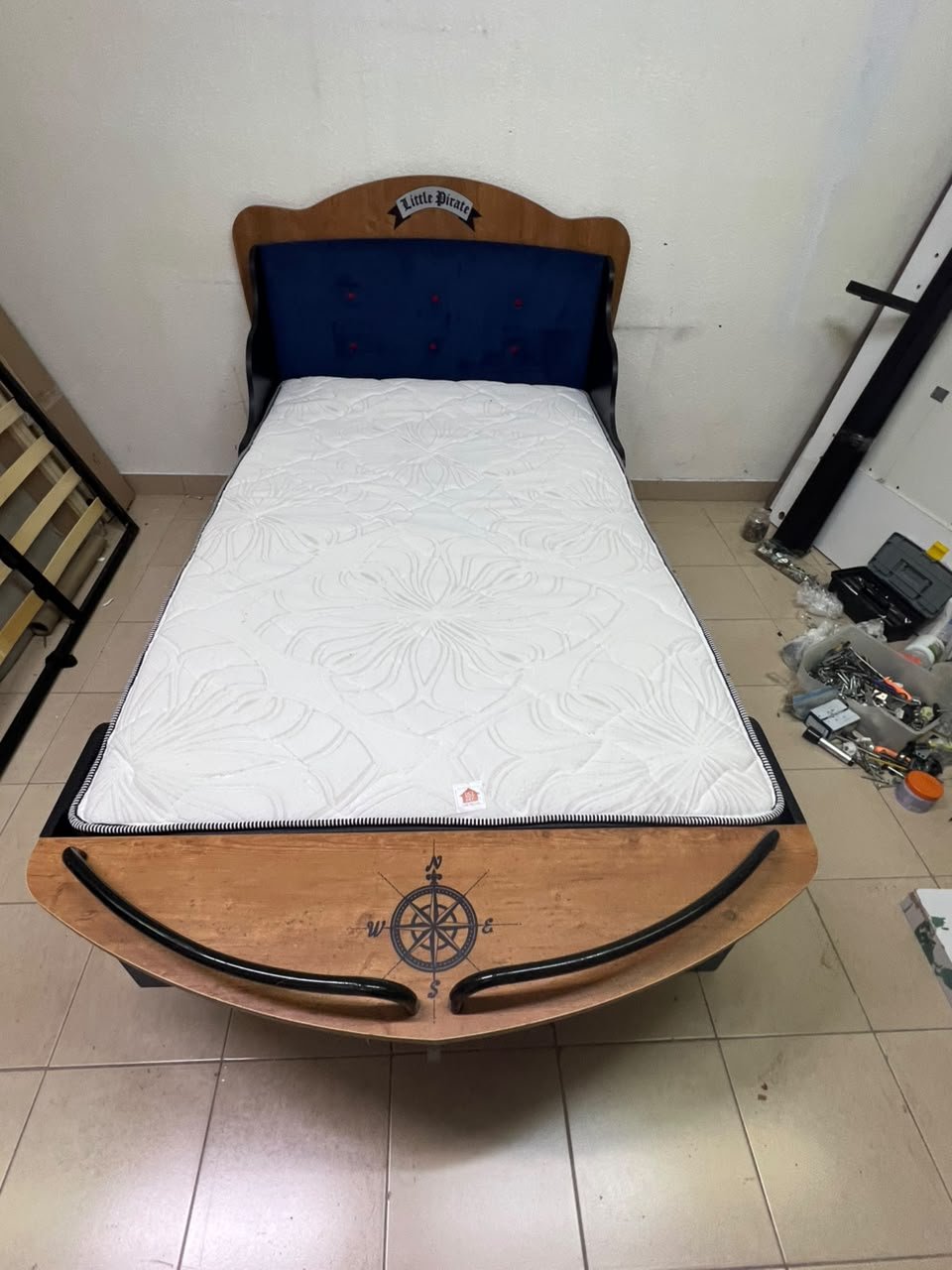 'Little Pirate' ship-design children's bed from Home Centre. - Image 3